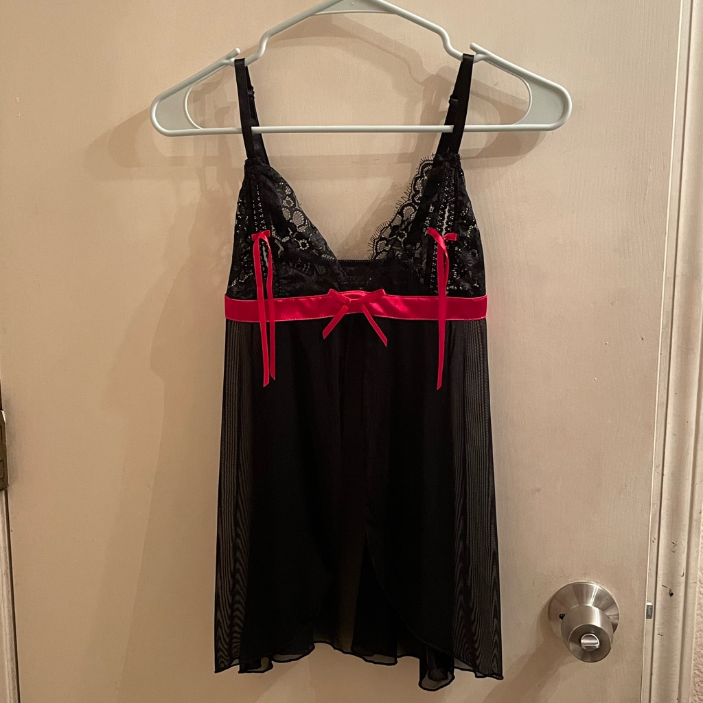 Fredericks Of Hollywood Size Small